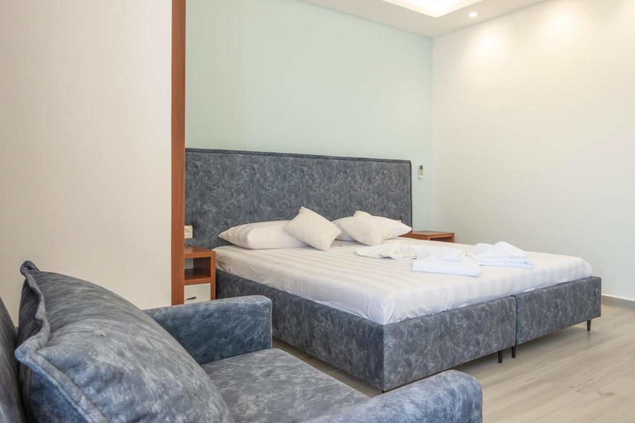 Seaside Hotel Himare Exterior photo