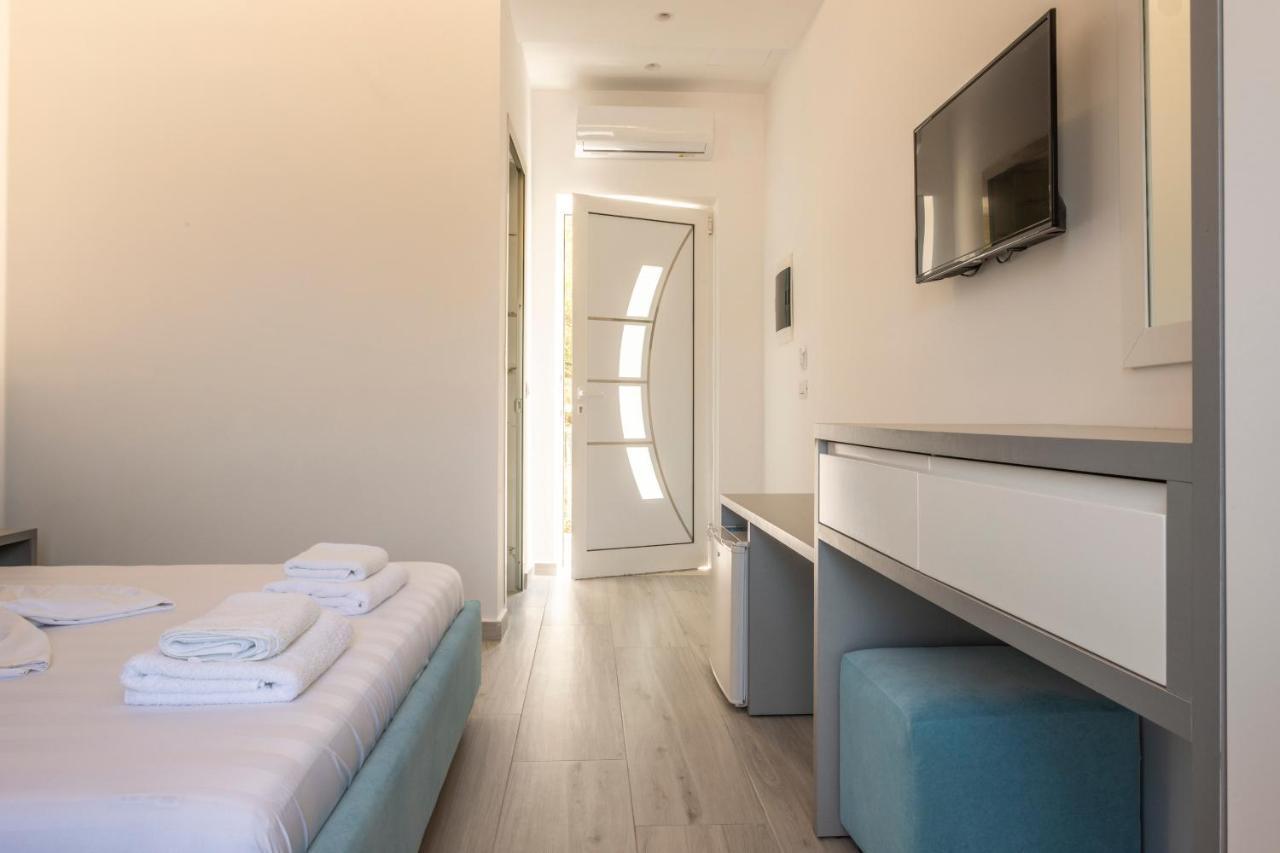 Seaside Hotel Himare Exterior photo