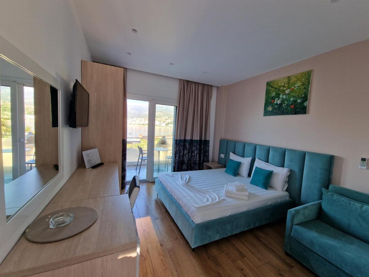 Seaside Hotel Himare Room photo