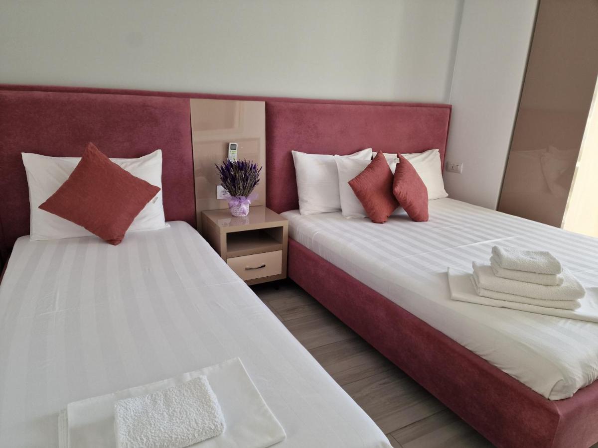 Seaside Hotel Himare Exterior photo